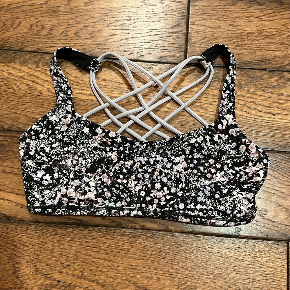 Lululemon Sports Bra